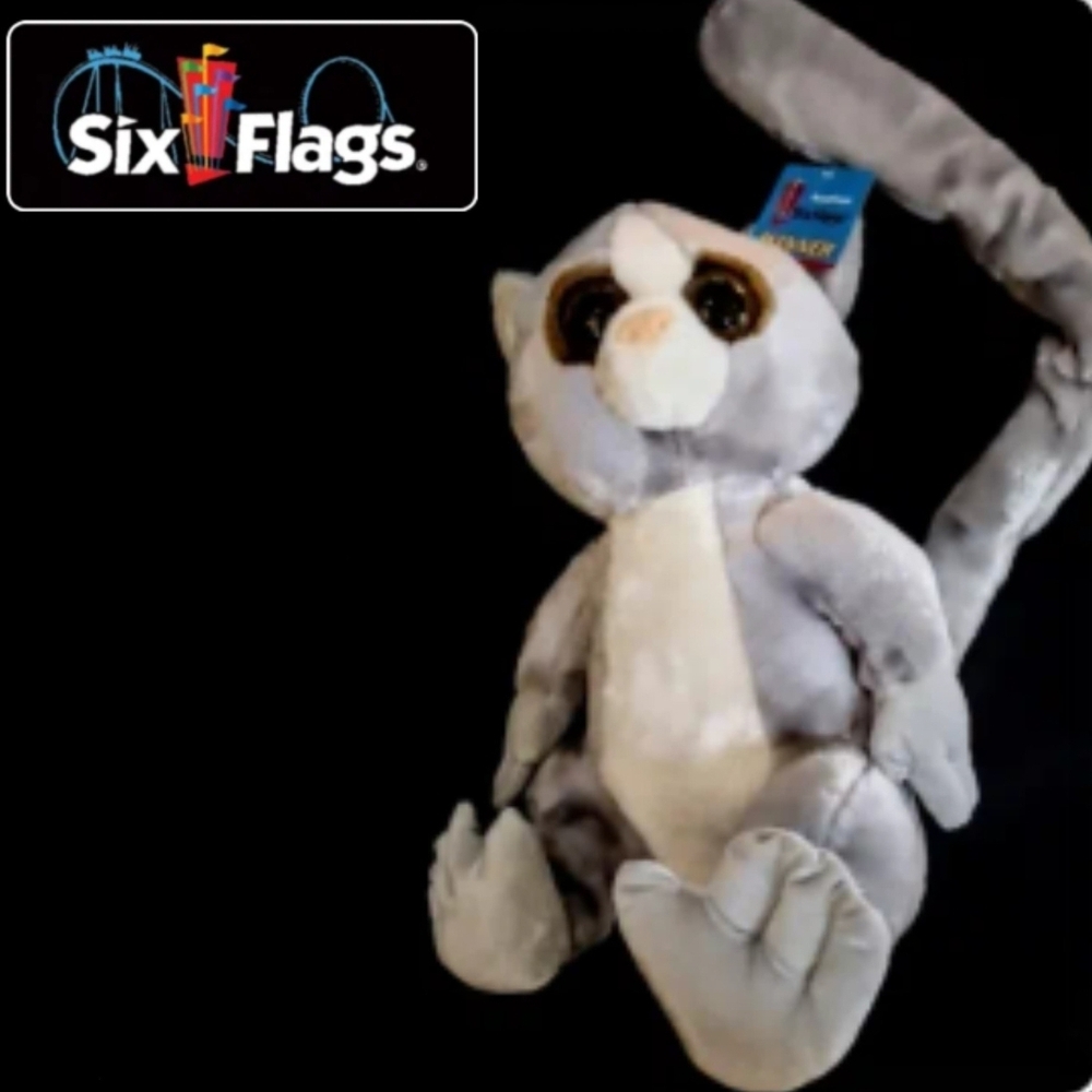 Six Flags "Winner" Big Stuffed Animal Prize For Winning 1 Of Them Carnival Games